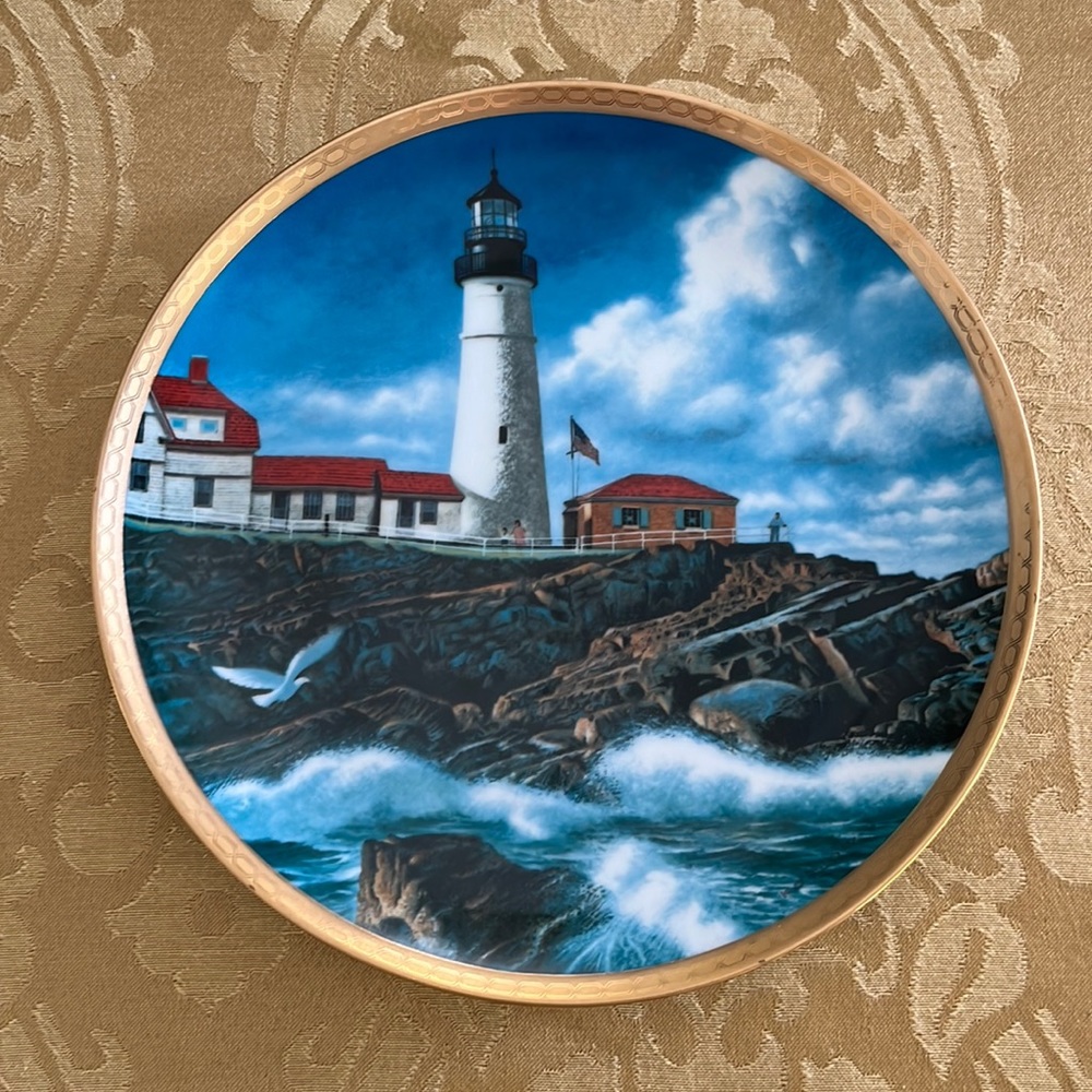 EXC Lighthouse Portland Head Porcelain Plate 1989 Hamilton Collection Coastal